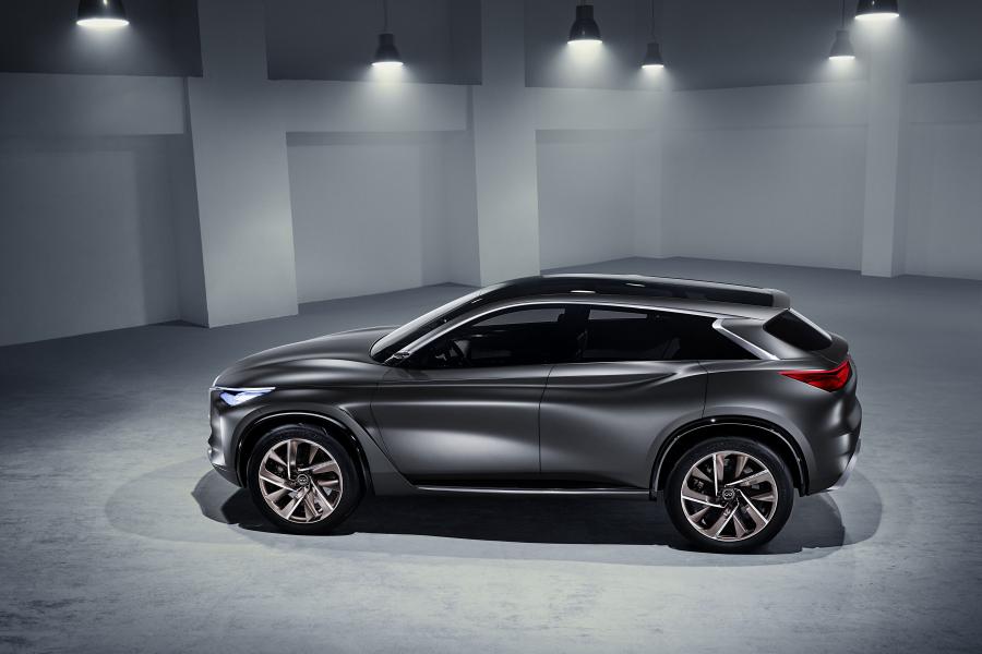  Infiniti QX Sport Inspiration 2016 года  (фото 9 из 69)